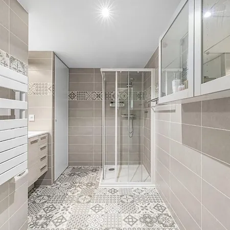 Cosy Juan-les-pins Front Cocoon For 3 Appartement Antibes
