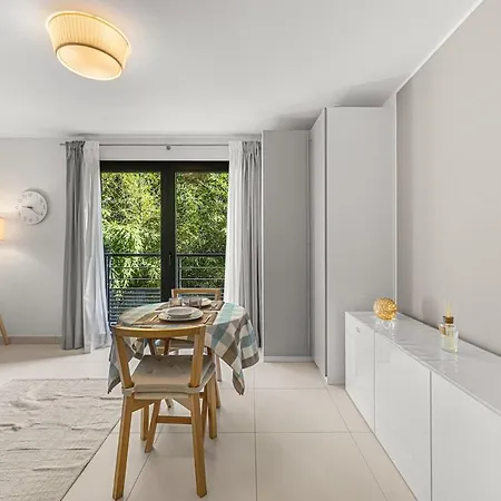 Cosy Juan-les-pins Front Cocoon For 3 Appartement Antibes